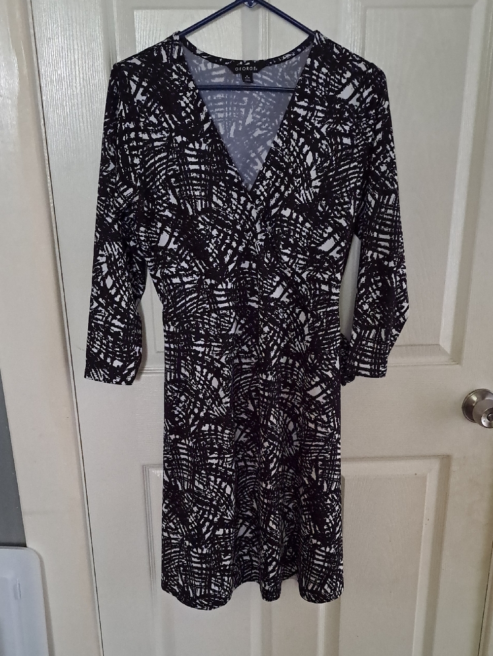 George Black & White Abstract Print Wrap Dress